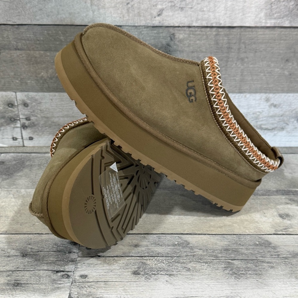 UGG TAZZ PLATFORM SLIPPER CLOGS MULES - ANTILOPE - SZ - 10 .US